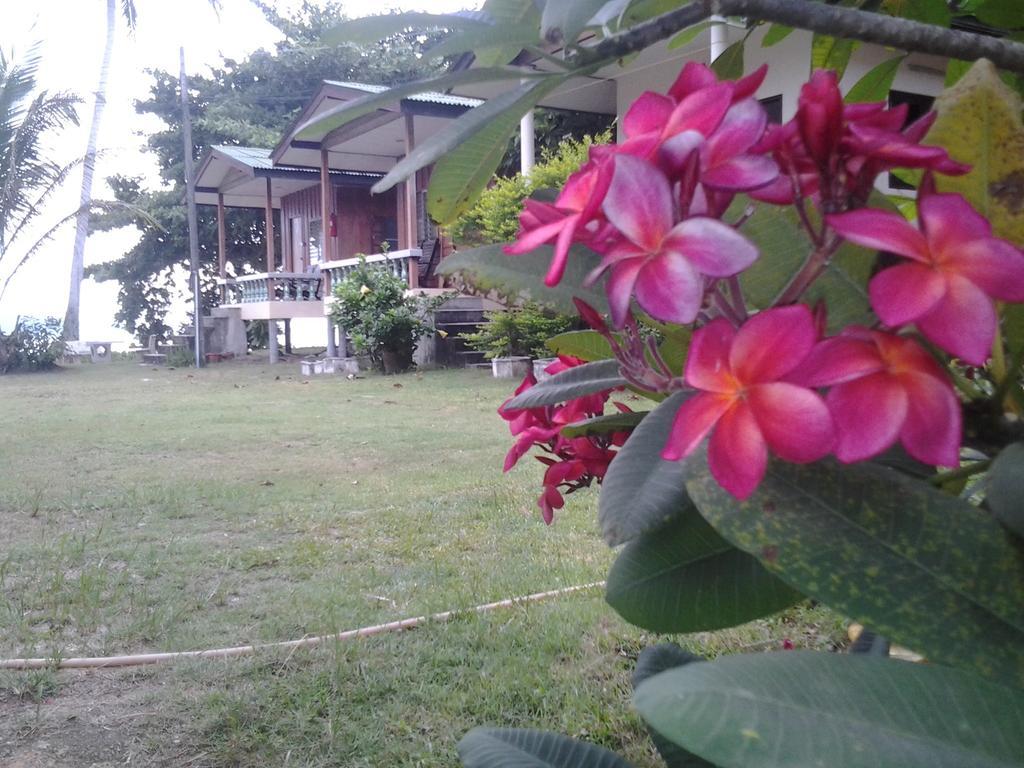 Blue Lotus Resort Baan Tai Exterior foto